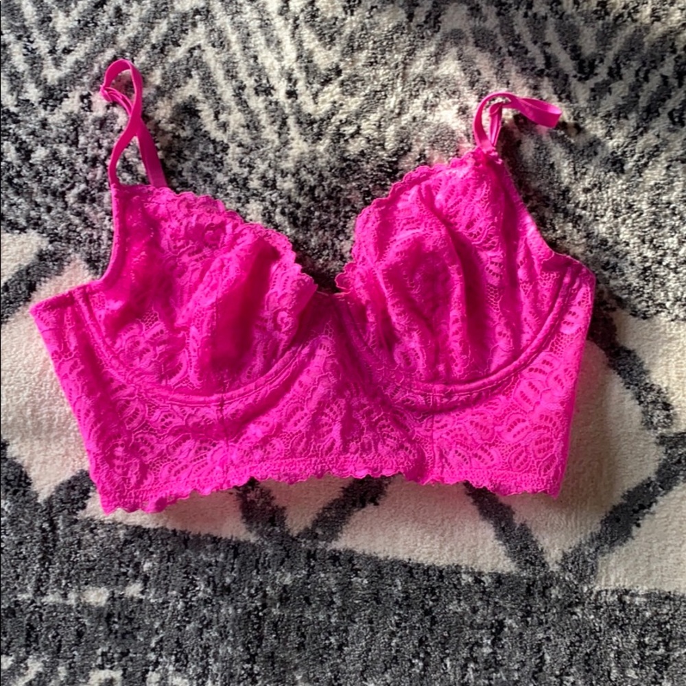 BRAND NEW BRALETTE